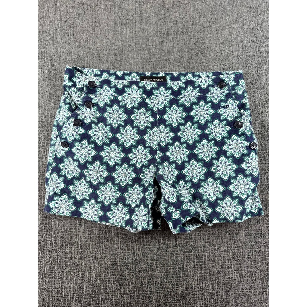 Banana Republic Women Navy Green Medallion Floral Sailor Shorts Size 4 Cotton
